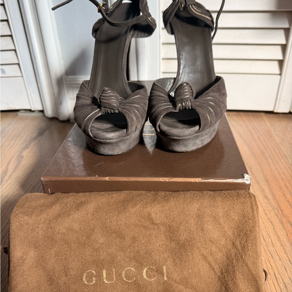 Gucci Women's Dark Brown Peep-Toe Heels